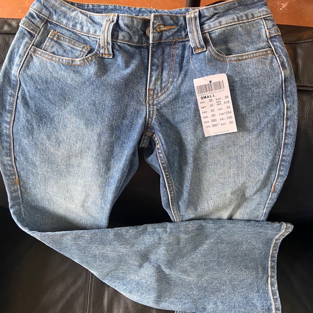 Brandy Melville kylie jeans